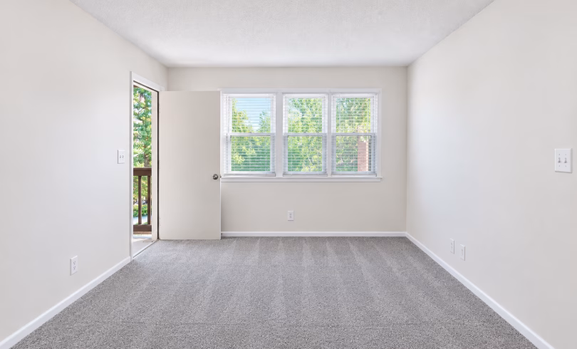 Heath St 1 bed LR (2)